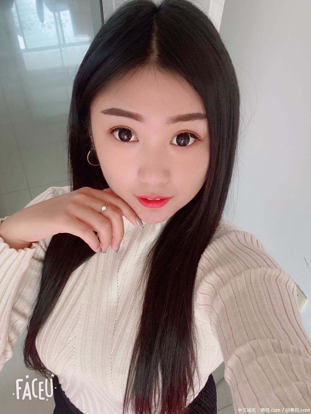 ec30e3f3fec74bdba2b95e7f9b8d23e2.jpg